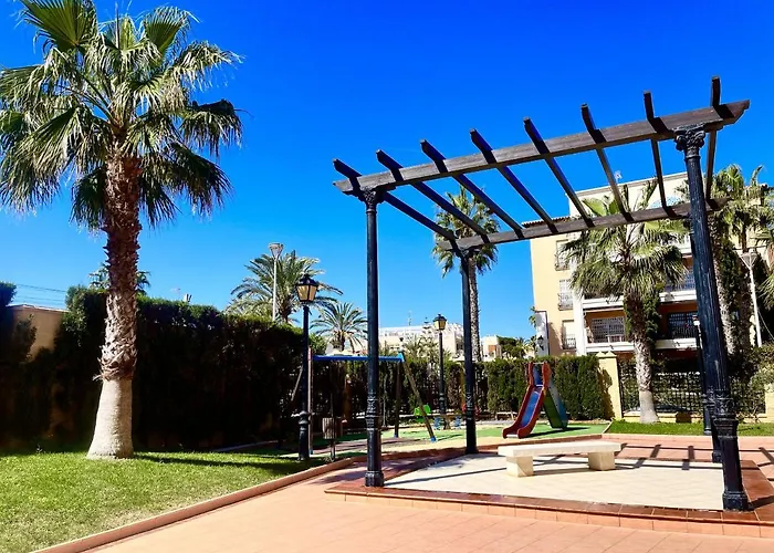 Διαμέρισμα House By Gloove Τορεβιέχα